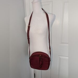 Authentic Cartier Le Must Burgundy Leather Zip-Around Crossbody w/Dustbag